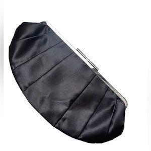 Hot tools purse clutch